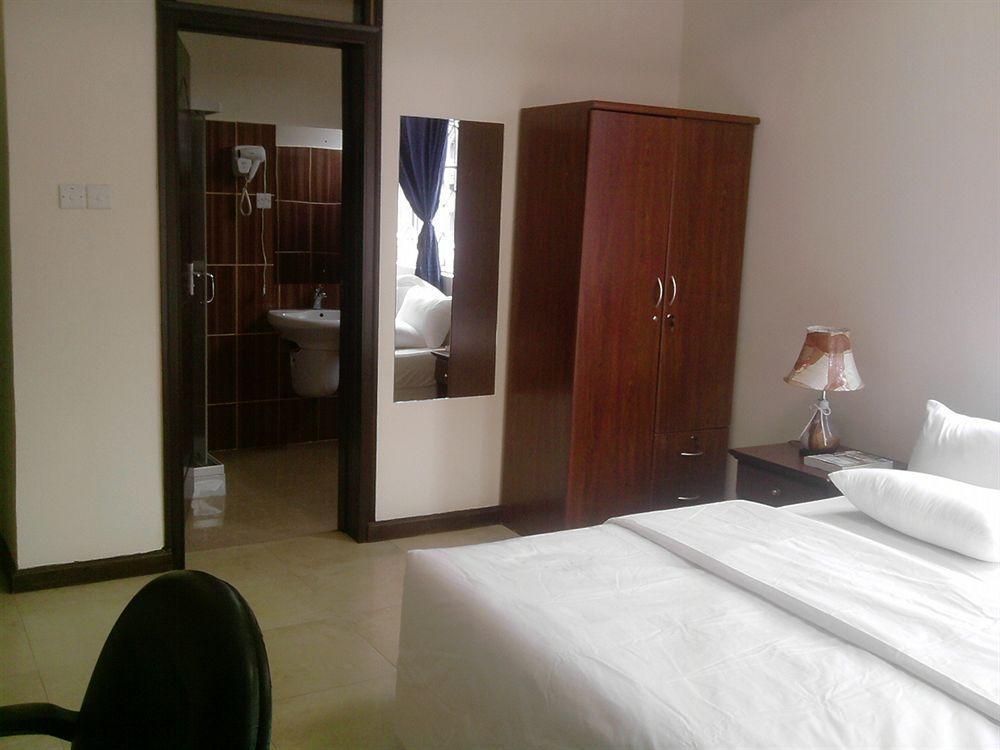 Tribeca Hotel Ghana Accra Eksteriør billede