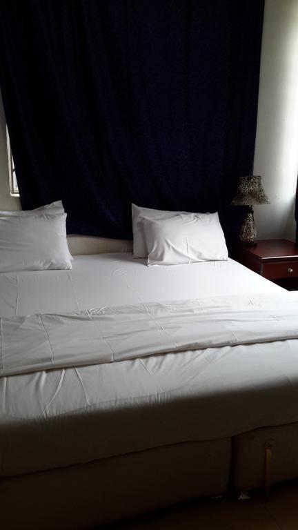 Tribeca Hotel Ghana Accra Eksteriør billede