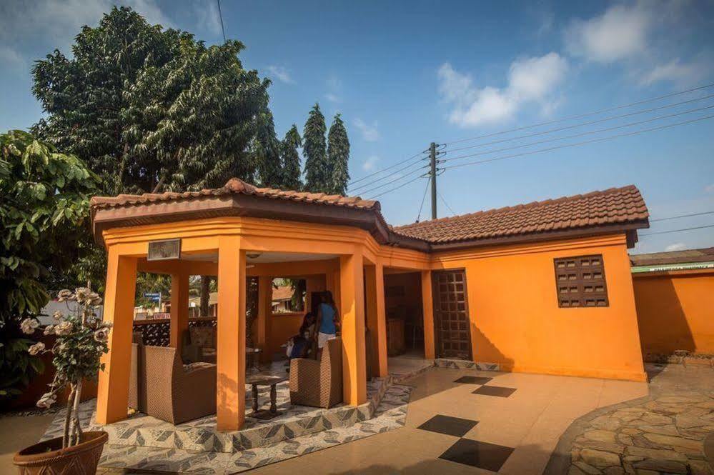 Tribeca Hotel Ghana Accra Eksteriør billede